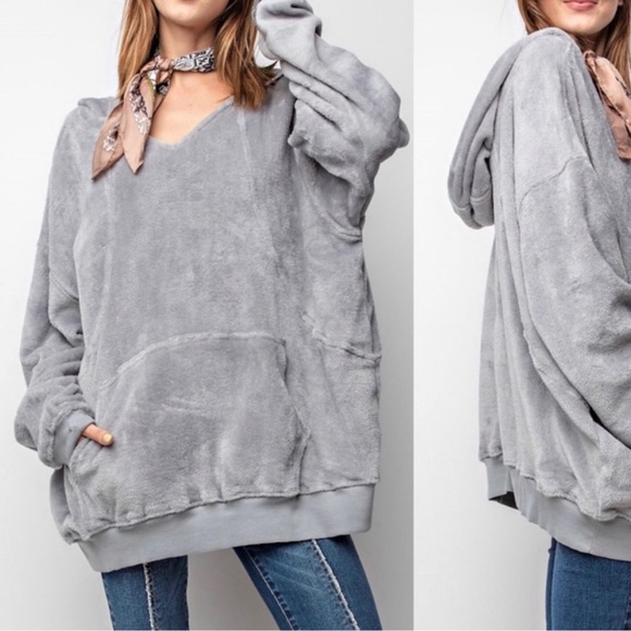 Velour Pullover Kangaroo Pocket Oversized Sweatshirt Hoodie Dove Gray NWT - Picture 1 of 16